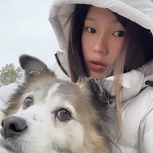 Meet your Posher, Yi